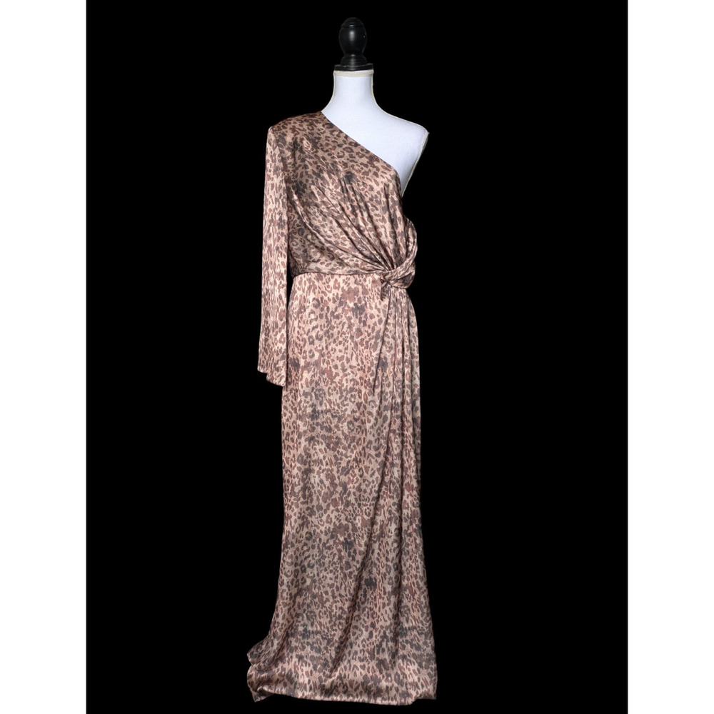 Gorgeous Chic One-Shoulder Maxi Dress in Pink Leopard Print